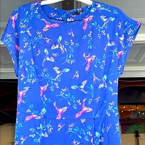 Easter or Museum Dress-Runs Small